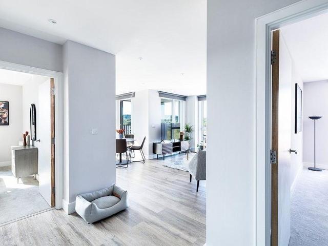 Apartment for rent in Red Hill, Surrey