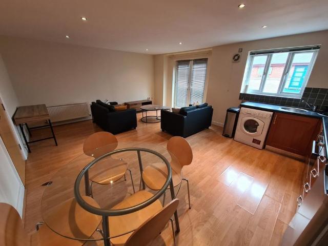 Apartment for rent in Hulme, Georgia