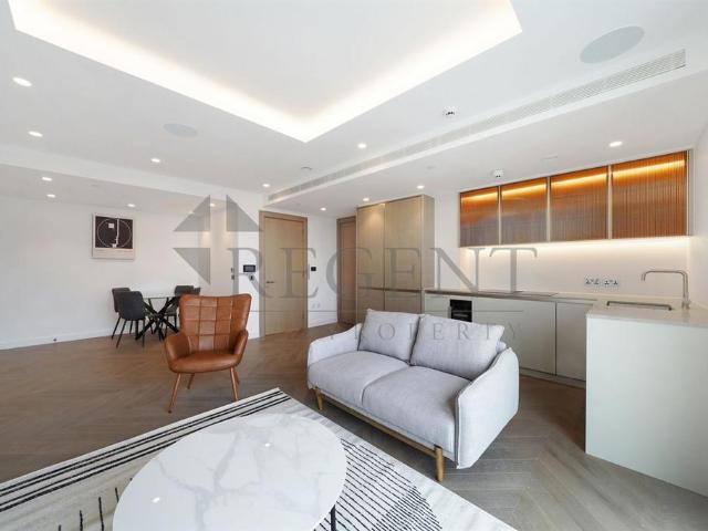 Flat for rent in Aldgate, Lyons