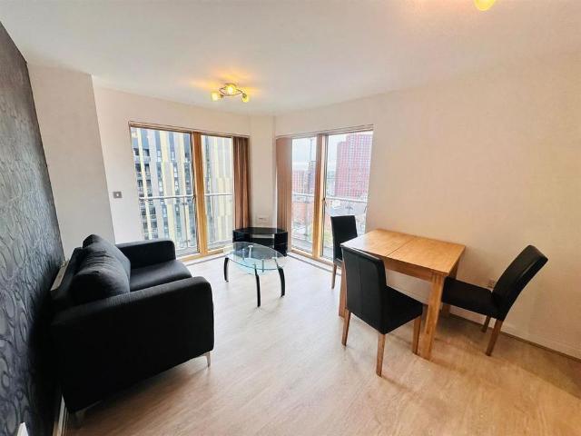 Apartment for rent in St. Johns, Manchester