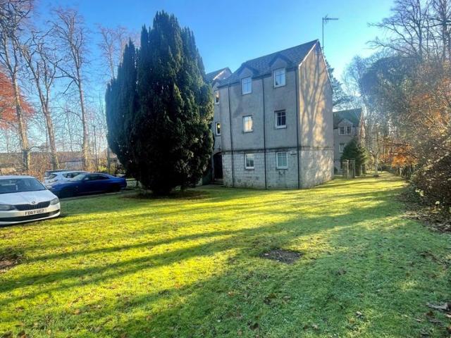 Apartment for rent in Ballindoch, Scotland