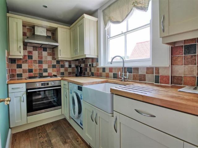 Flat for rent in Colliers End, Hertfordshire