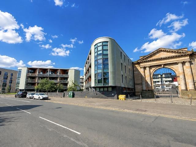 Apartment for rent in Calton, Scotland