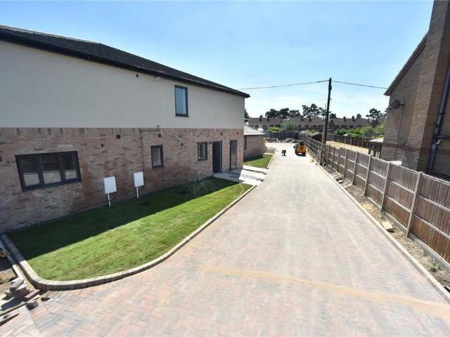 Flat for rent in Barway, Cambridgeshire