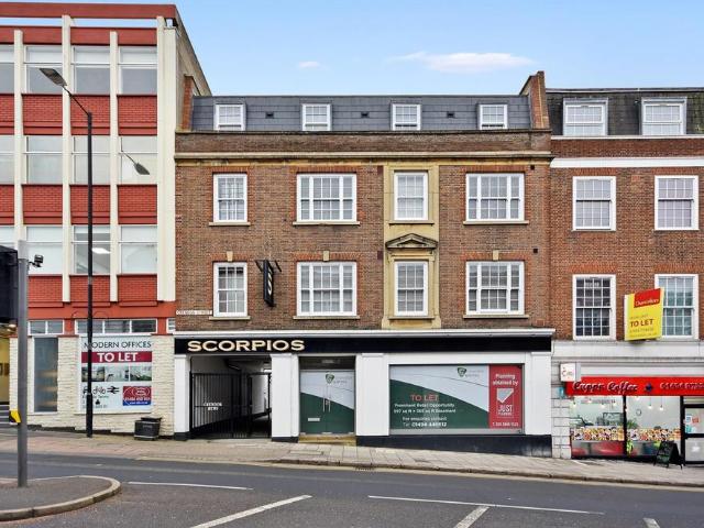 Flat for rent in Daws Hill, Cressex