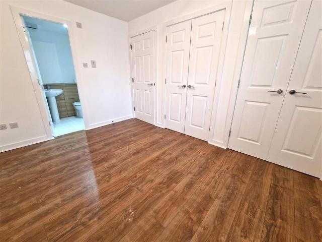 Apartment for rent in West Mains, Barassie