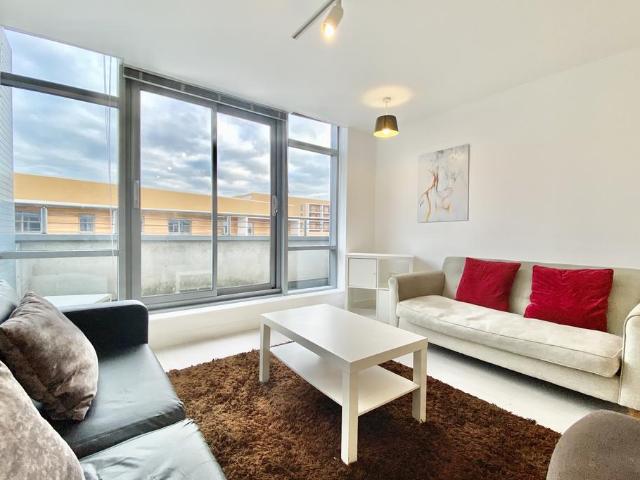 Flat for rent in Holbeck, West Yorkshire