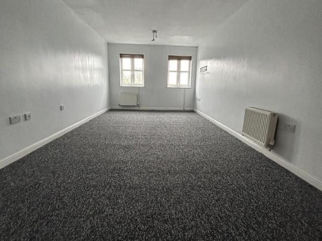 Apartment for rent in Shafton, South Yorkshire