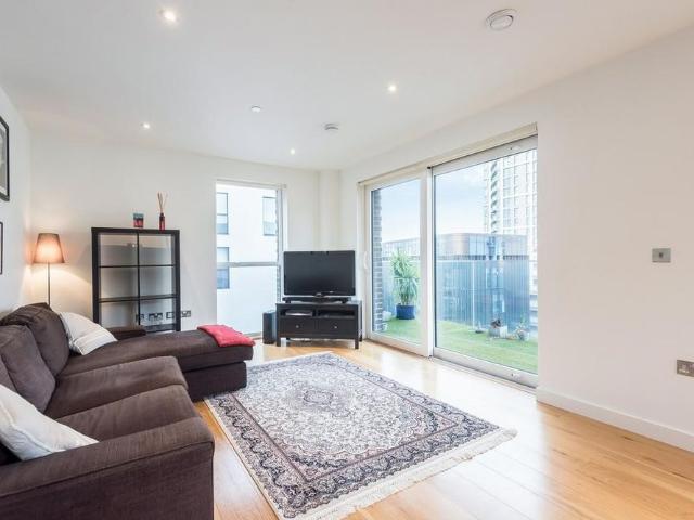 Apartment for rent in Greenwich Peninsula, Greater London
