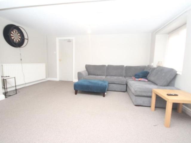 Apartment for rent in Dimple, Lee Bank
