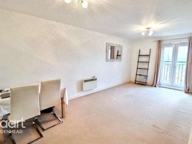 Apartment for rent in Slough