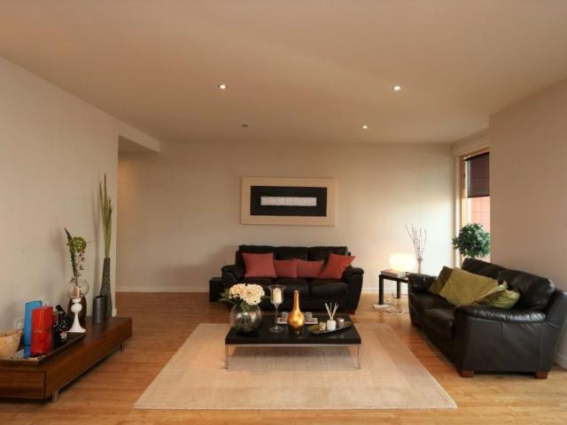 Apartment for rent in Thornwood, Govan