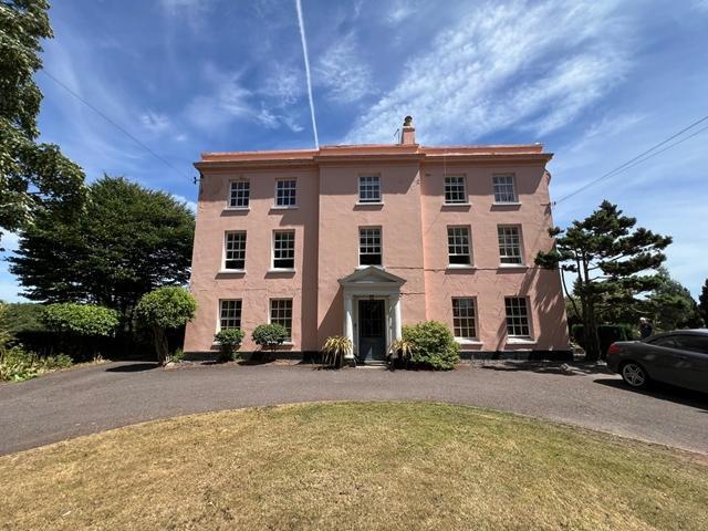Flat for rent in Clyst St. George, Budlake
