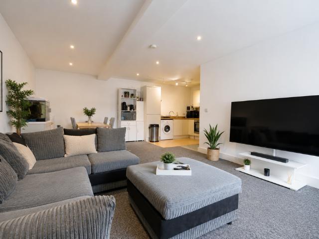 Flat for rent in Storrington and Sullington, Horsham