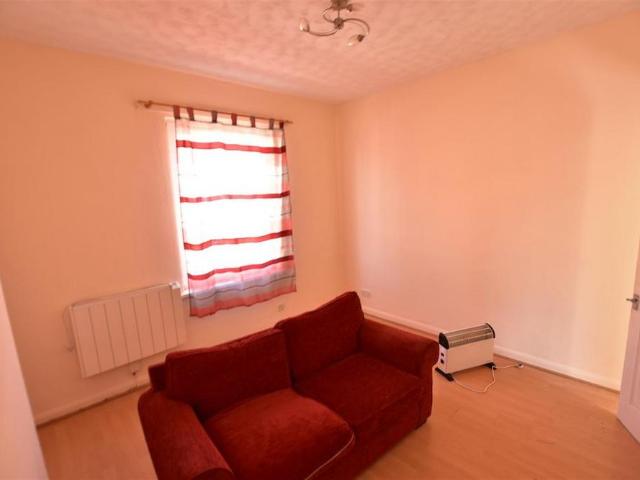 Apartment for rent in Avondale, Kettering