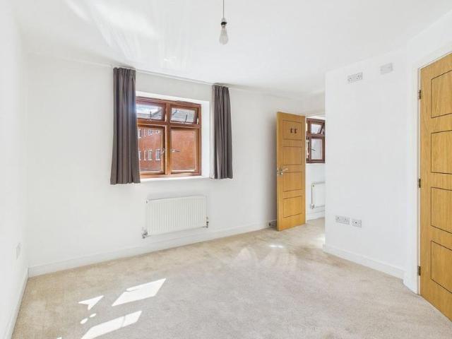 Apartment for rent in Greater London
