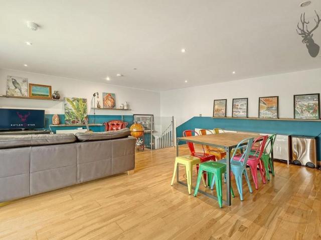 Apartment for rent in Old Ford, Bow