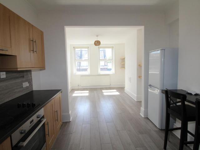 Flat for rent in Penge, Greater London