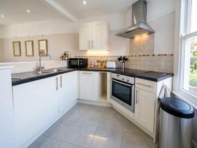 Flat for rent in Sutton Coldfield, West Midlands