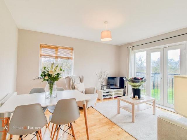 Apartment for rent in Hythe, Fordham Heath