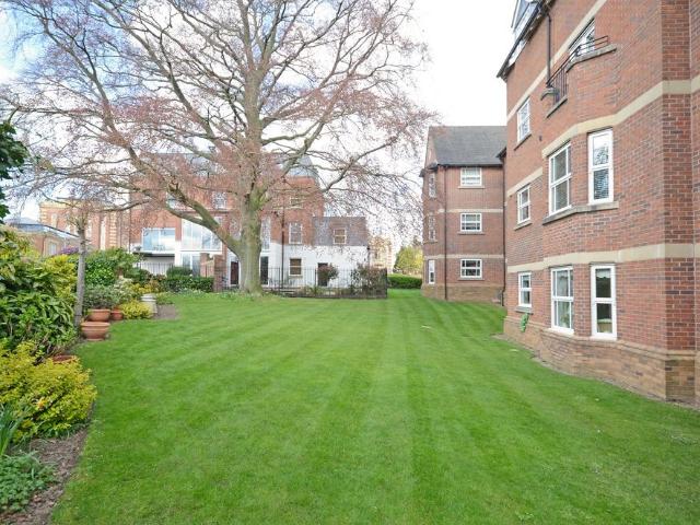 Apartment for rent in High Field, York