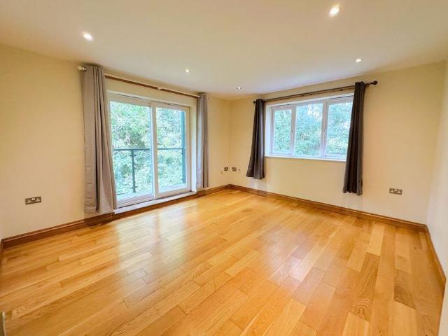 Apartment for rent in St Leonards Green, Guestling Green