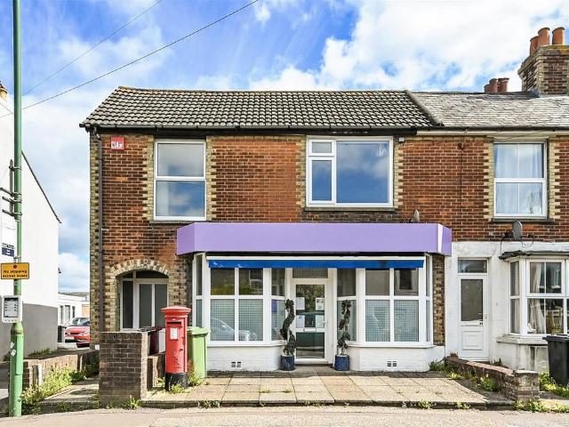 Flat for rent in Chichester, Littlecote