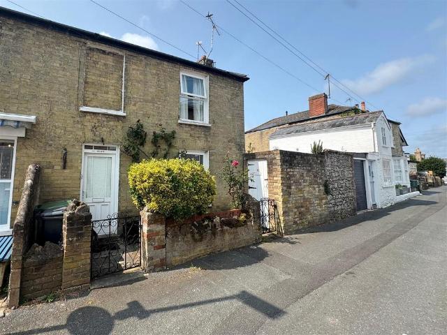 Flat for rent in Seaview, Nettlestone and Seaview