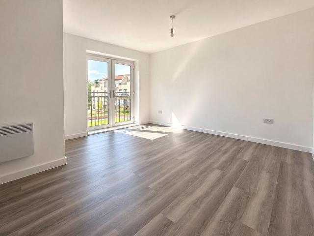 Apartment for rent in Ewhurst, Waverley