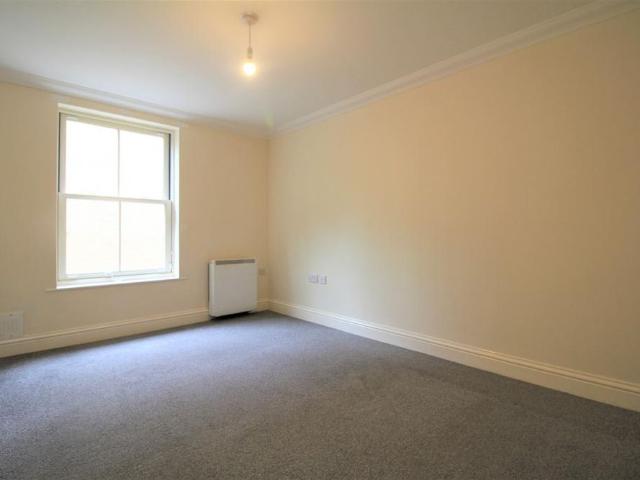 Apartment for rent in Lakenham, East Bank