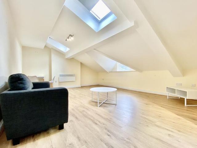 Apartment for rent in Scott Hall, Leeds