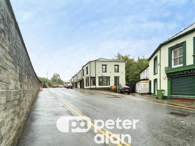 Flat for rent in Park, Merthyr