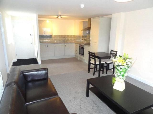 Apartment for rent in Old Town, Swindon