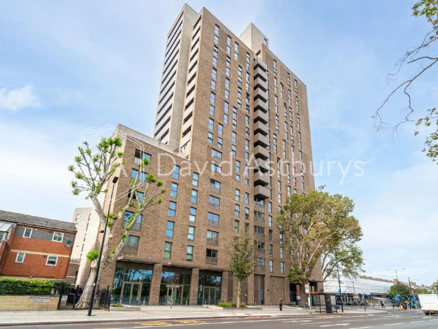 Apartment for rent in Seven Sisters, Cat Hill