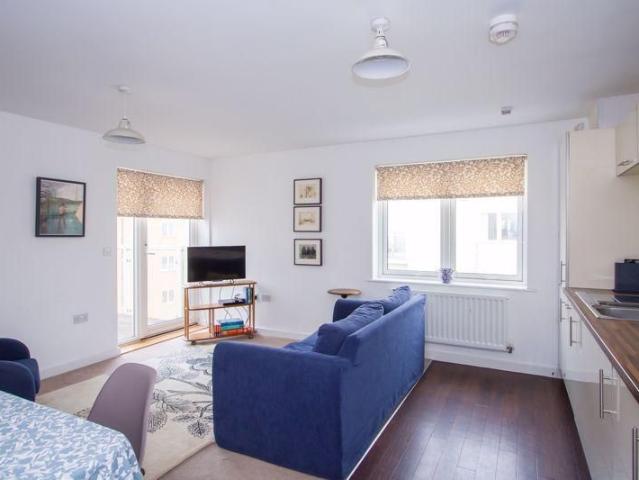 Apartment for rent in Penarth Marina, Penarth