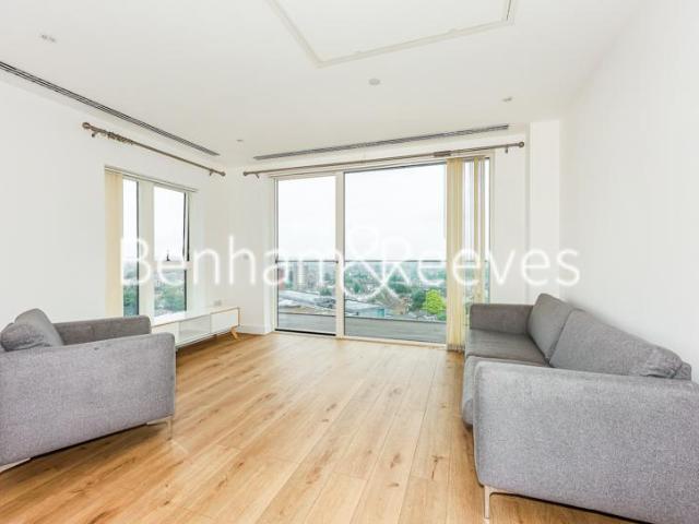 Flat for rent in London Borough of Croydon, Selhurst