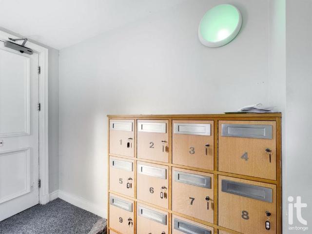 Apartment for rent in Disley