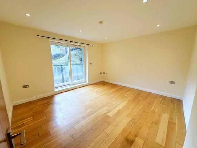 Apartment for rent in St Leonards Green, Guestling Green