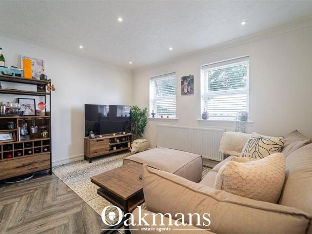 Apartment for rent in Dickens Heath, West Midlands
