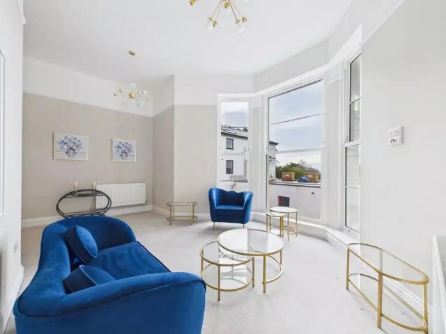 Apartment for rent in Upton, Torquay