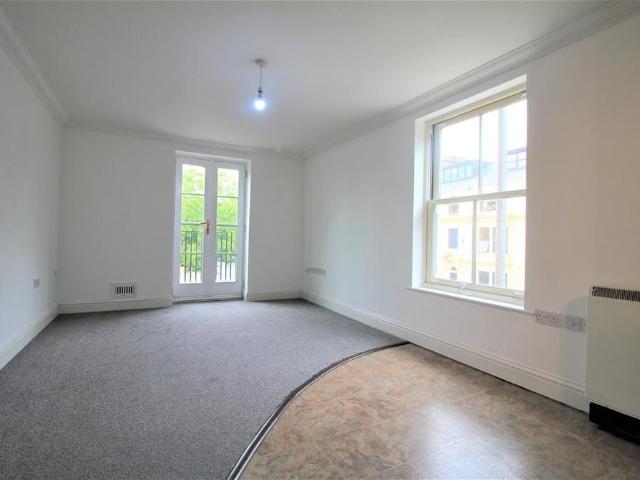 Apartment for rent in Lakenham, East Bank
