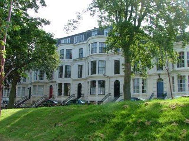 Flat for rent in Scarborough, South Cliff