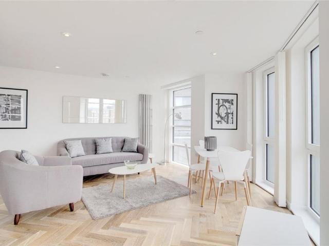 Flat for rent in Finsbury, Greater London