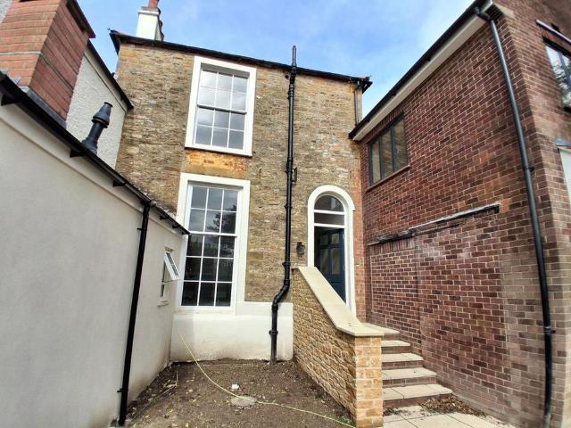Apartment for rent in Yeovil, Somerset