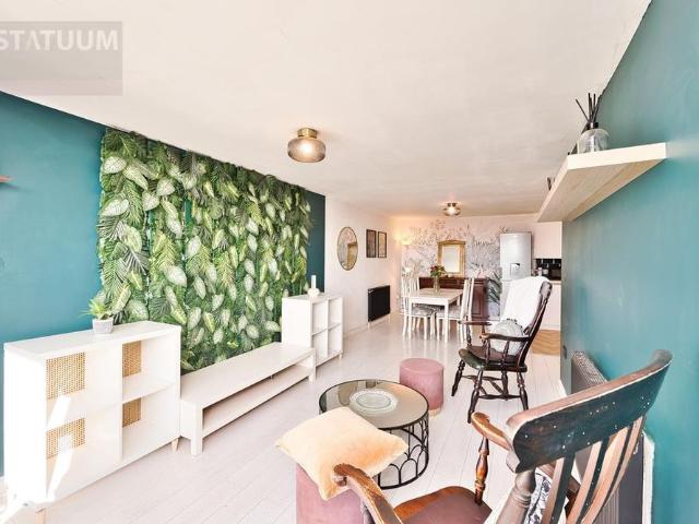 Apartment for rent in Thames View, Greater London