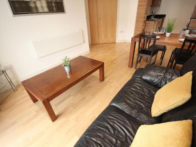 Apartment for rent in Richmond Hill, West Yorkshire