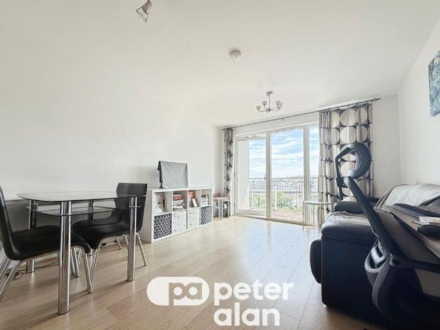 Apartment for rent in Cardiff International Sports Village, Falcon Lodge