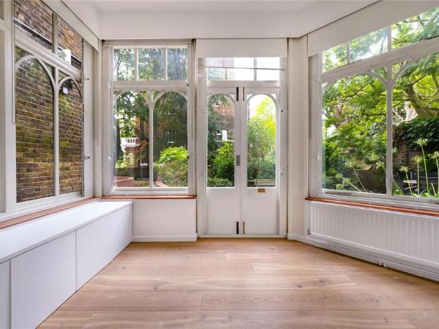 Apartment for rent in St. John's Wood, Isle Of Man