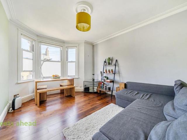 Apartment for rent in West Norwood, Greater London