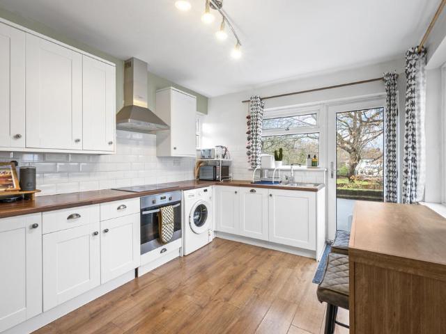 Flat for rent in London Borough of Merton, Isle Of Man